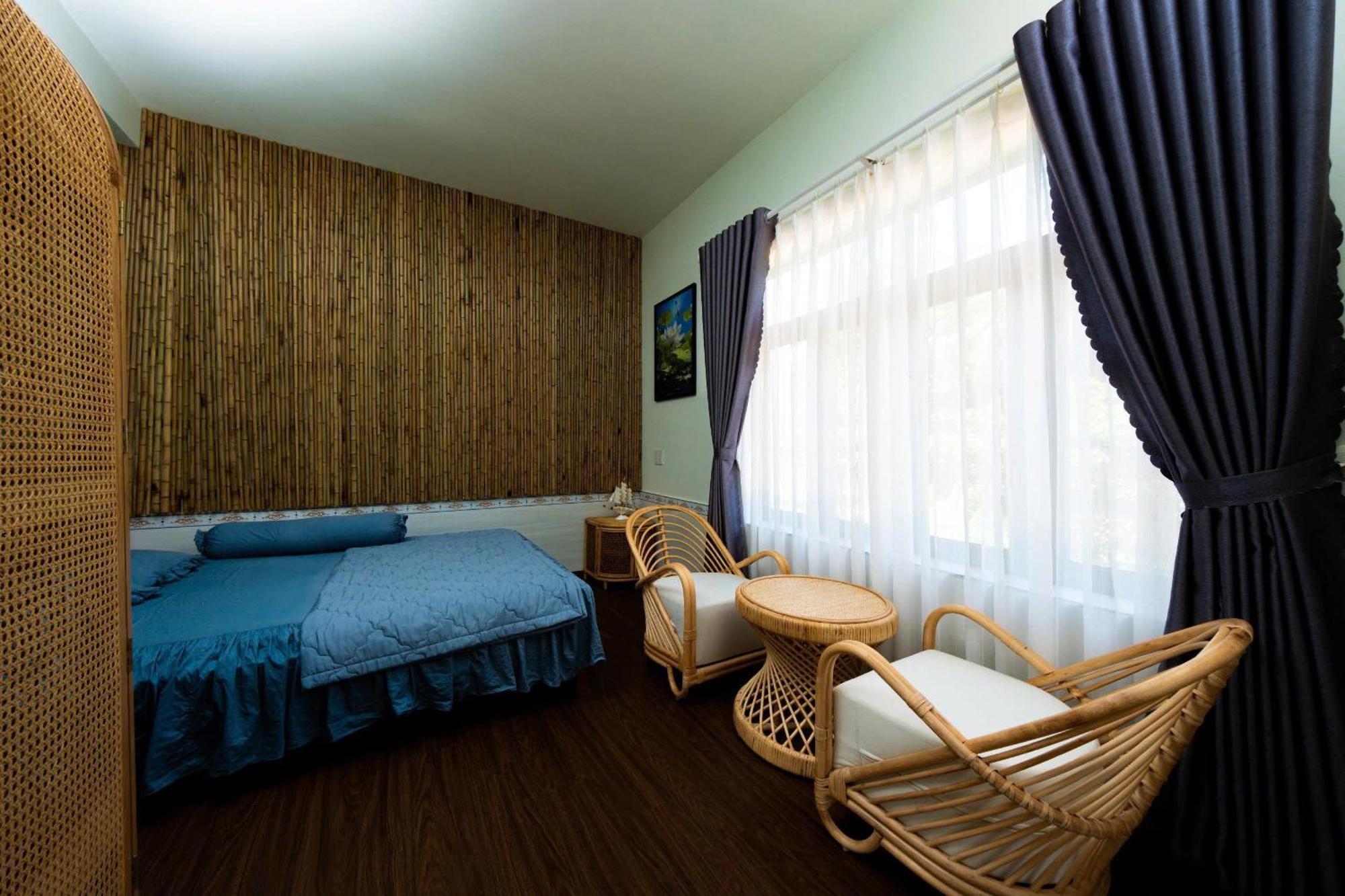 Phu Dien Homestay Cat Tien Exteriör bild