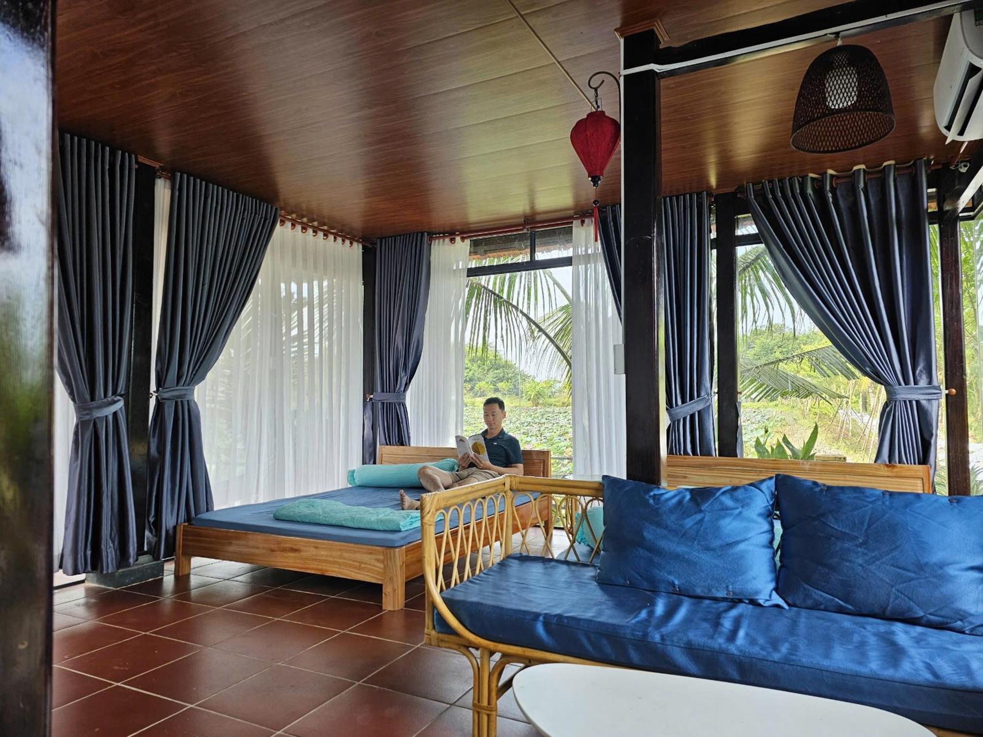 Phu Dien Homestay Cat Tien Exteriör bild