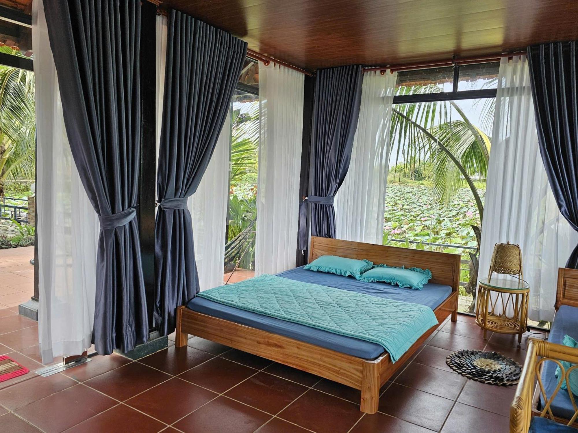 Phu Dien Homestay Cat Tien Exteriör bild